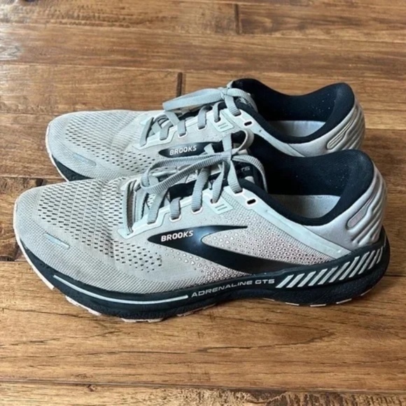 Brooks Adrenaline GTS 22 Road Running Shoes Gray Black Women's Size 9.5 - Picture 6 of 11
